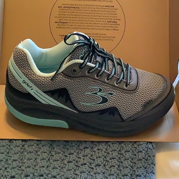 Mighty Walk Gdefy by Gravity Defeyer Women’s Shoes - Picture 4 of 10